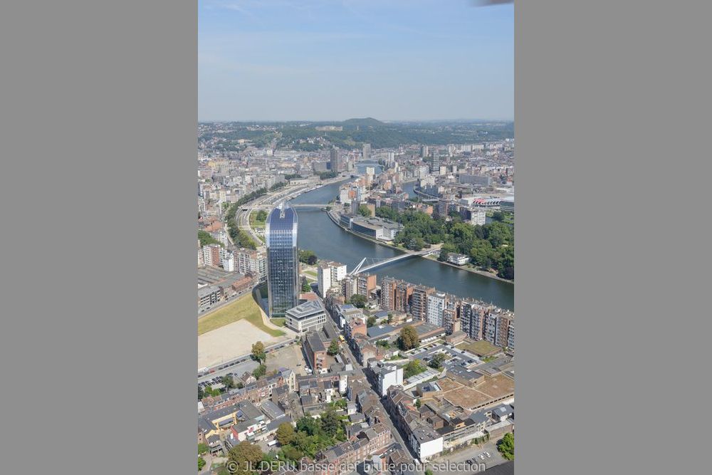 Liège - passerelle sur la Meuse